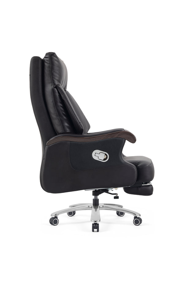 A533